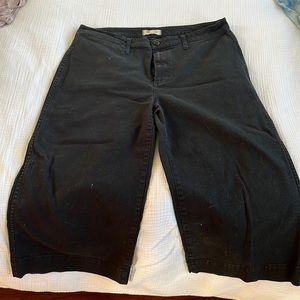 Wide leg cotton pants with cute square back pocket